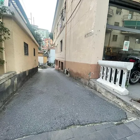 Laura - Via Martiri 217 Apartment Sanremo