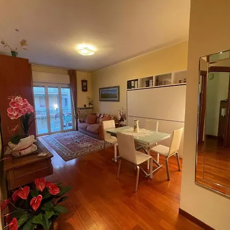 Laura - Via Martiri 217 Apartman San Remo